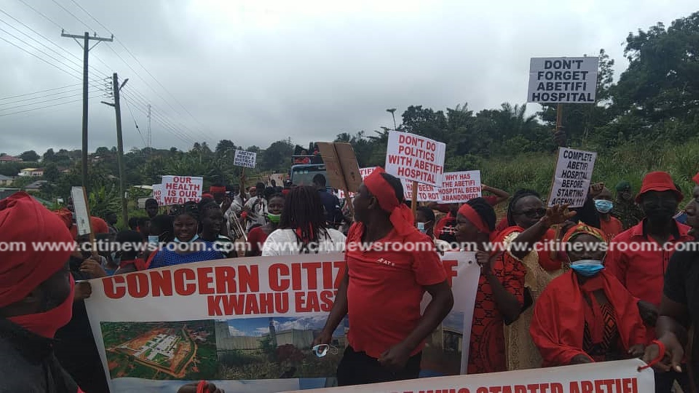 Residents demonstrate over ‘stalled’ Abetifi District hospital project
