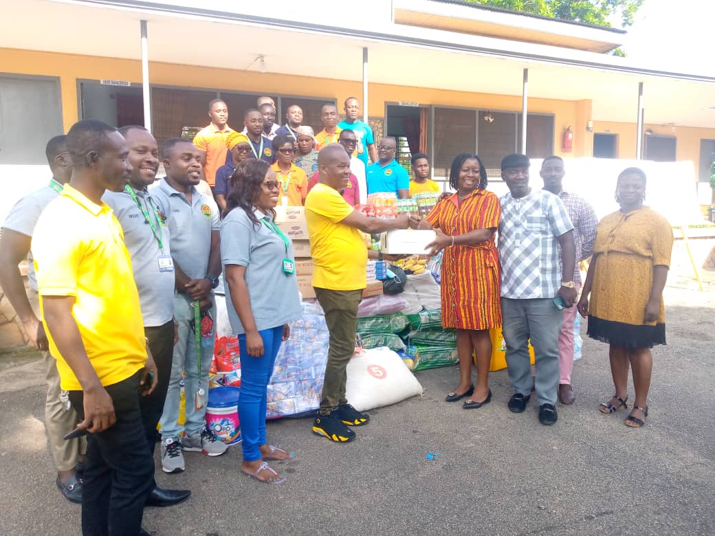 Ashanti DVLA climaxes customer service week with donation to Kumasi Children’s Home