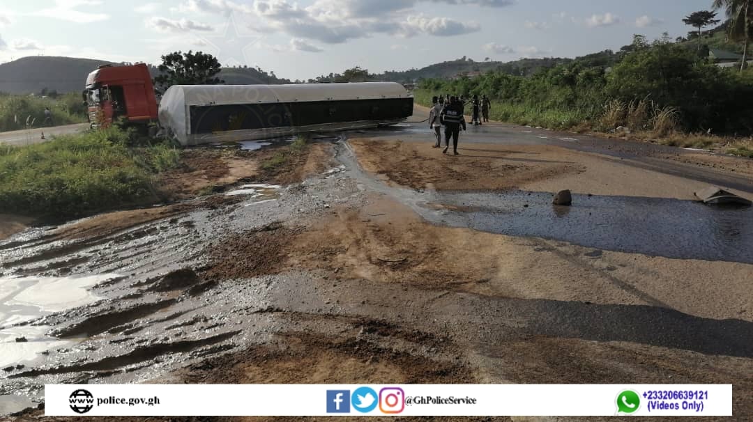 Nsawam: Crash involving fuel tanker leaves portions of Accra-Kumasi road blocked