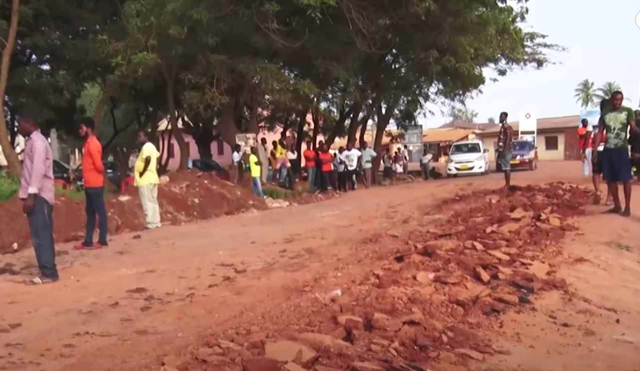Construction work resumes on Ayi-Mensah, Danfa and Otinibi road after protest