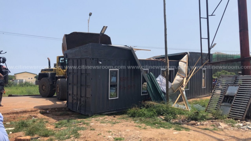 Kpeshie: Woman collapses after her food joint is destroyed in demolition exercise