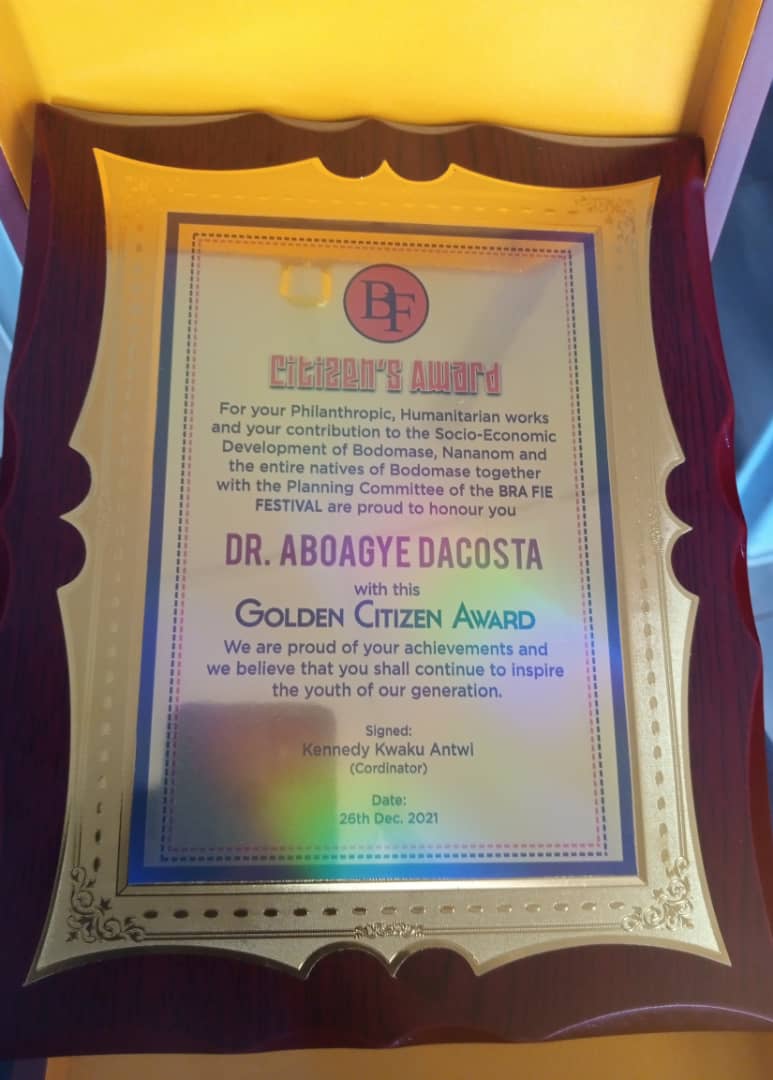 Kumawu-Bodomase chiefs honour Dr Aboagye Da Costa with ‘Golden Citizen’s Award’