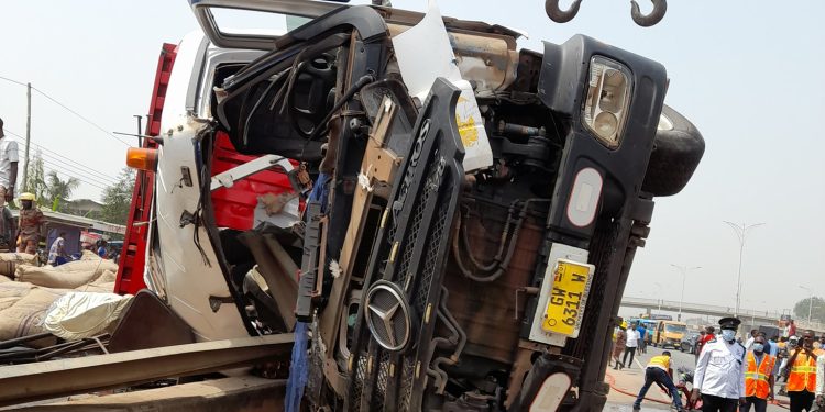 Amasaman: Fire service rescue driver, mate from mangled truck after crash
