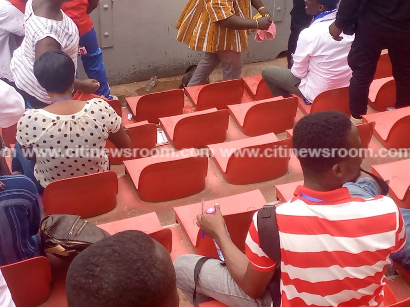 Confusion rocks NPP polls in Kumasi as ‘machomen’ block alleged TESCON members from voting