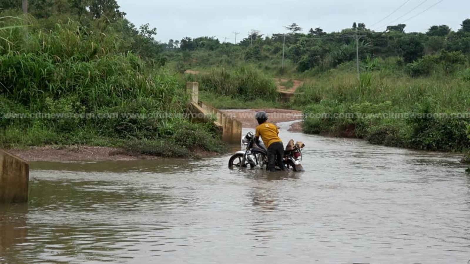 Sunyani West communities hit by flooding