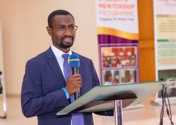 MD, Samuel Boakye Pobee speaking at the Start Right, End Well Mentorship programme