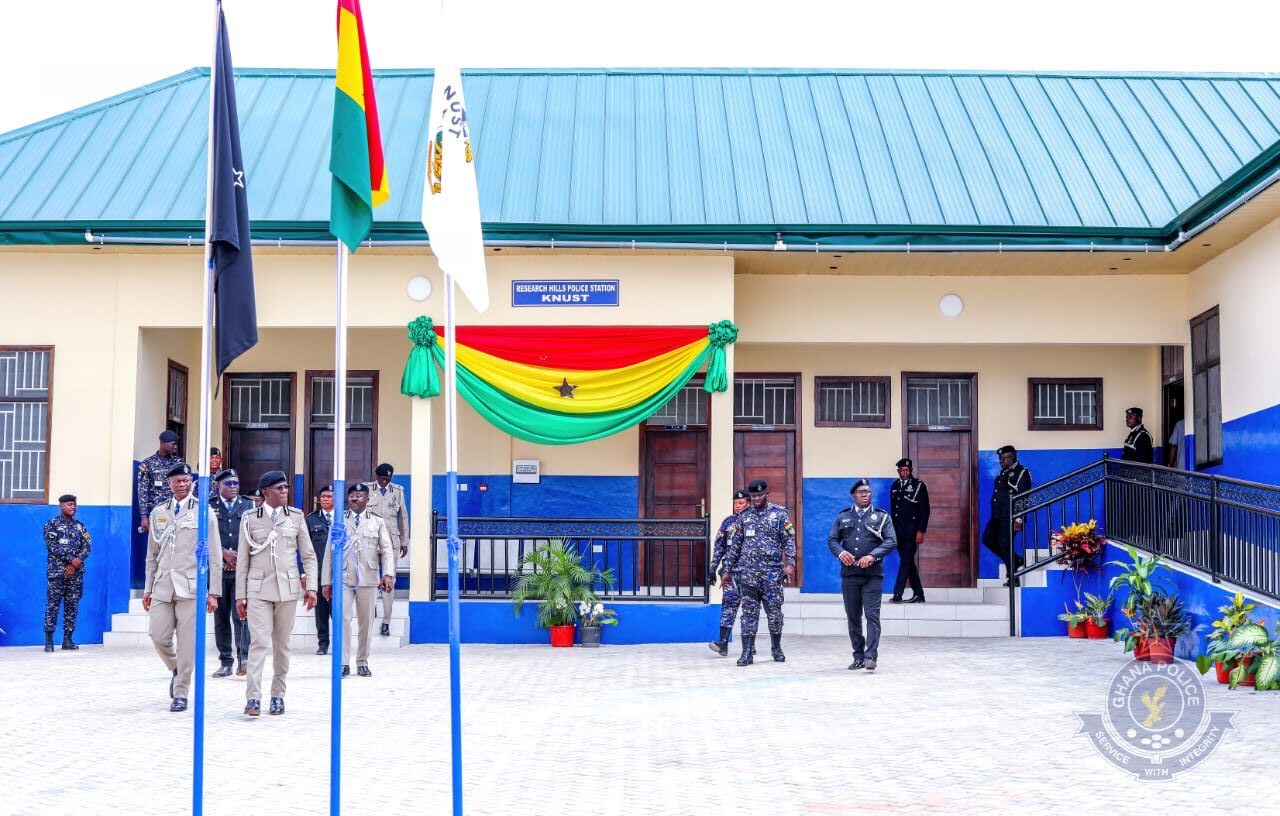 Asantehene commissions new Police station at KNUST