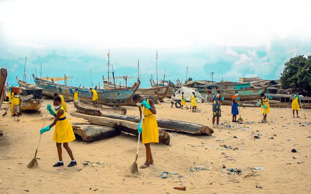 EcoZoil marks World Water Day with beach clean up, public sensitisation exercise