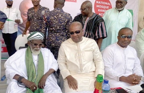 Former President John Mahama (middle) interacting with Sheikh Usmanu Nuhu Sharubutu, the National Chief Imam. With them is Emmanuel Nii Ashie Moore, NDC Greater Accra Regional Chairman