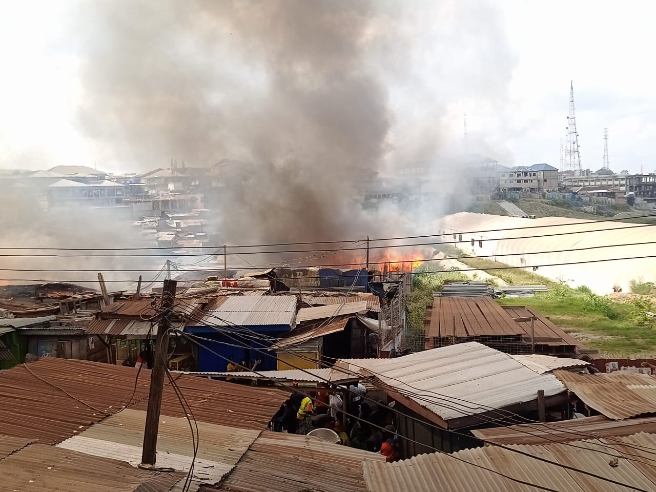Fire rips through French-line section of Kumasi Central Market