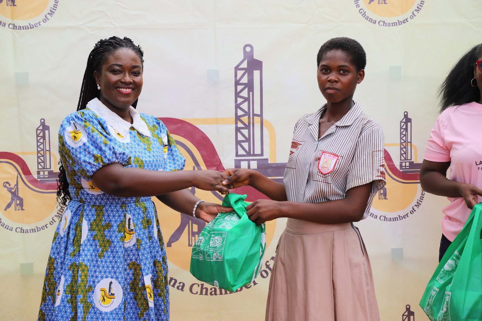 World Menstrual Hygiene Day: Chamber of Mines, Ladies Lead Foundation donate sanitary pads to school girls
