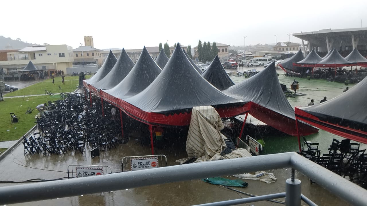 Pictures: Downpour halts Omane Boamah’s funeral in Koforidua