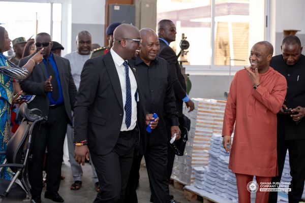 Mahama: Gov’t to award major textbook contracts to Ghana Publishing